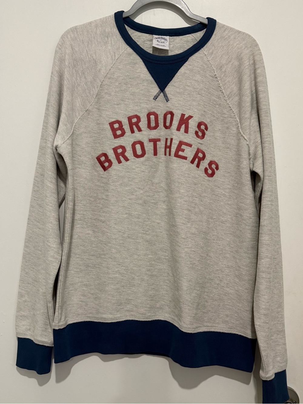 Brooks Brothers 1818 Sweatshirt Men’s M Gray Navy Raglan Crewneck
